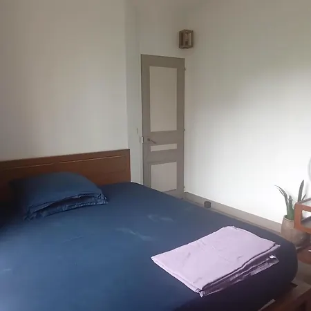 Affordable And Convenient Not Far From Paris *