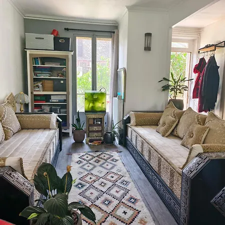 Affordable And Convenient Not Far From Paris